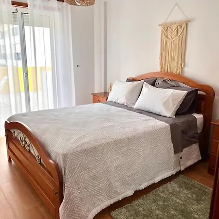 Apartamento T1/piscina Na Praia Da Rocha شقة *